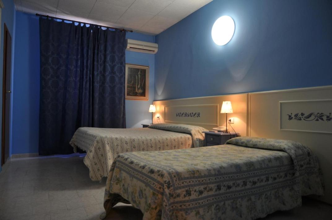Hotel Regina Florence Luaran gambar