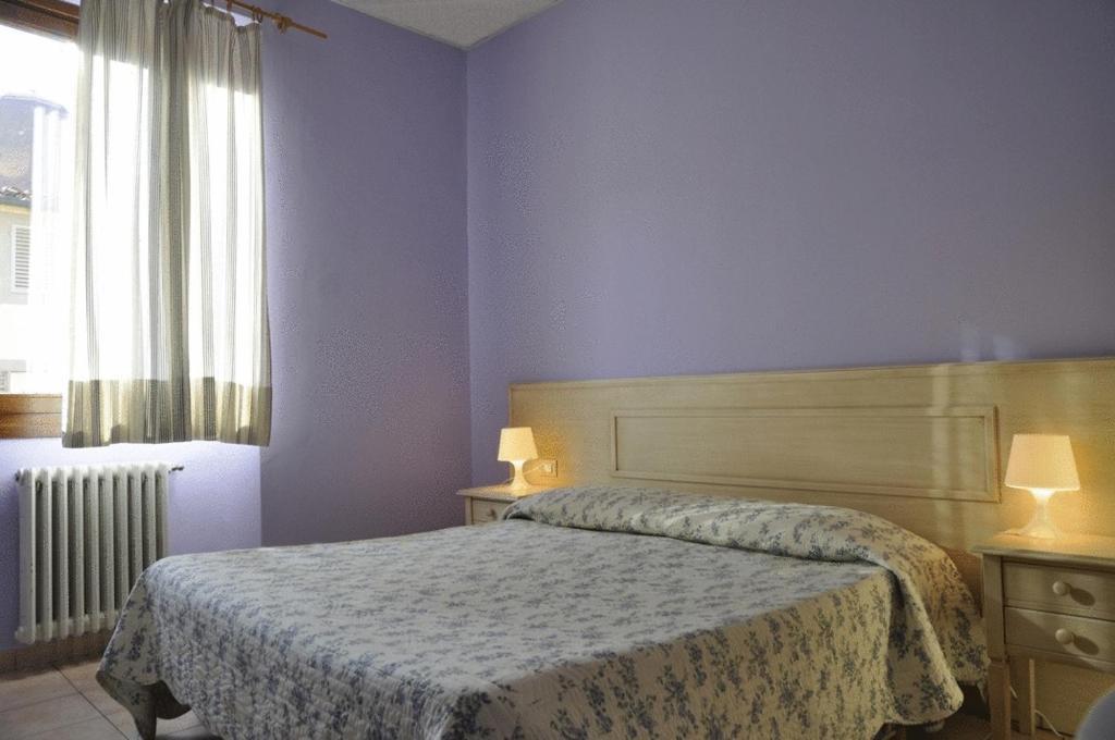 Hotel Regina Florence Bilik gambar