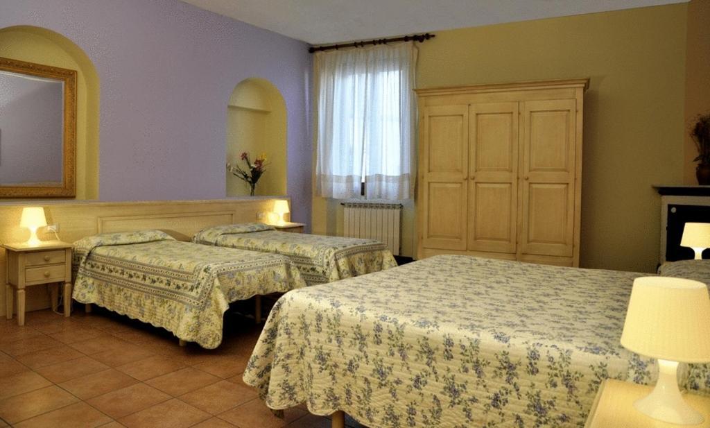 Hotel Regina Florence Bilik gambar